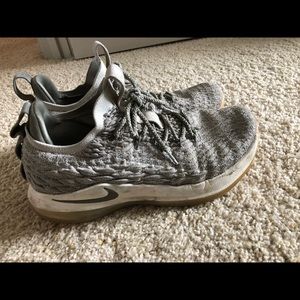 Nike Lebron 15 low cut